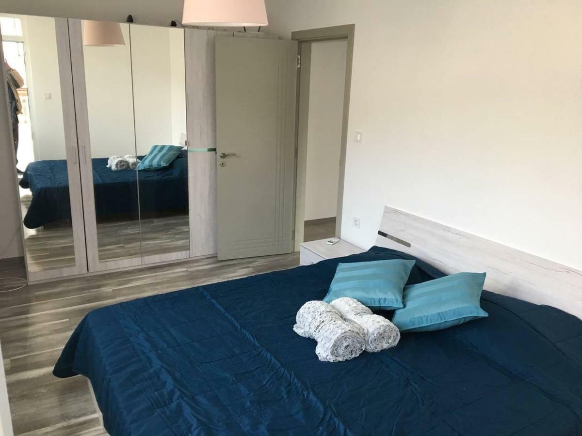 Apartvel Apartment 3 เวลินกราด ภายนอก รูปภาพ